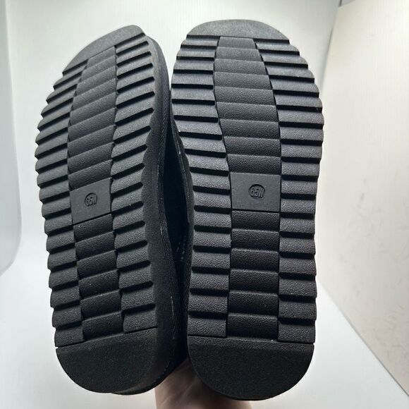 CUSHIONAIRE Women's Faux Shearling Genuine Suede cozy mule slippers +Memory Foam - Picture 5 of 7